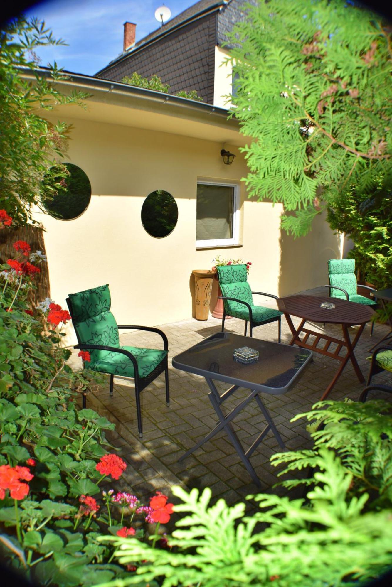 Ferienwohnung Afrika Bernkastel-Kues Esterno foto